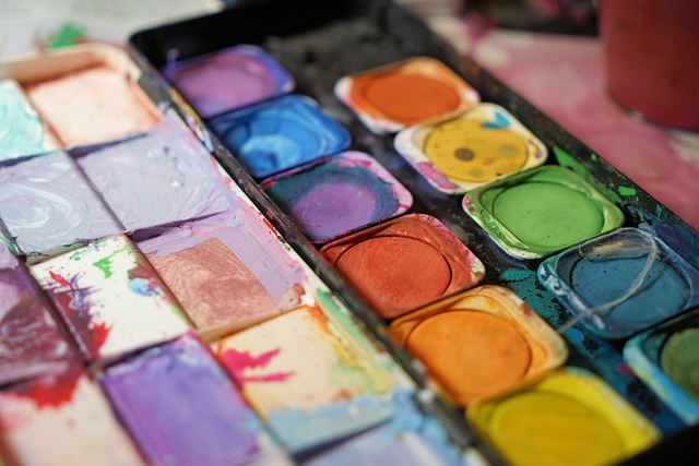 Watercolor Basics with Brooke Lambert
